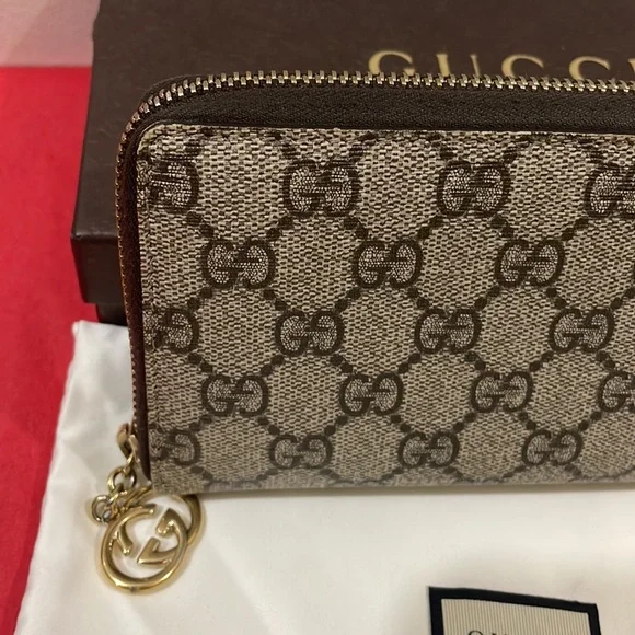 Sold‼️‼️Authentic Gucci Monogram Long Zippy Wallet💓 - Picture 11 of 17